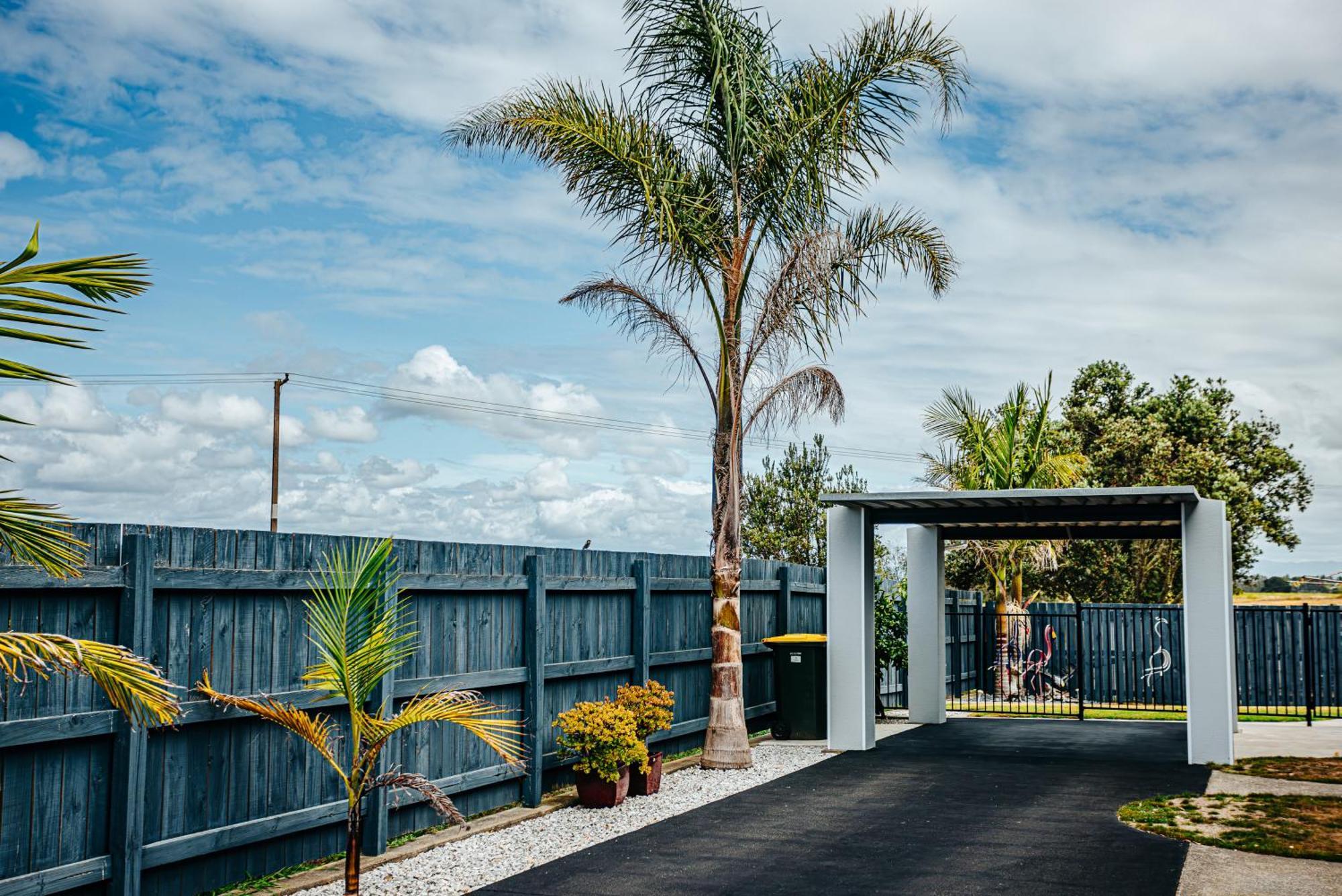 Sunrise Accommodation Whakatane Bagian luar foto