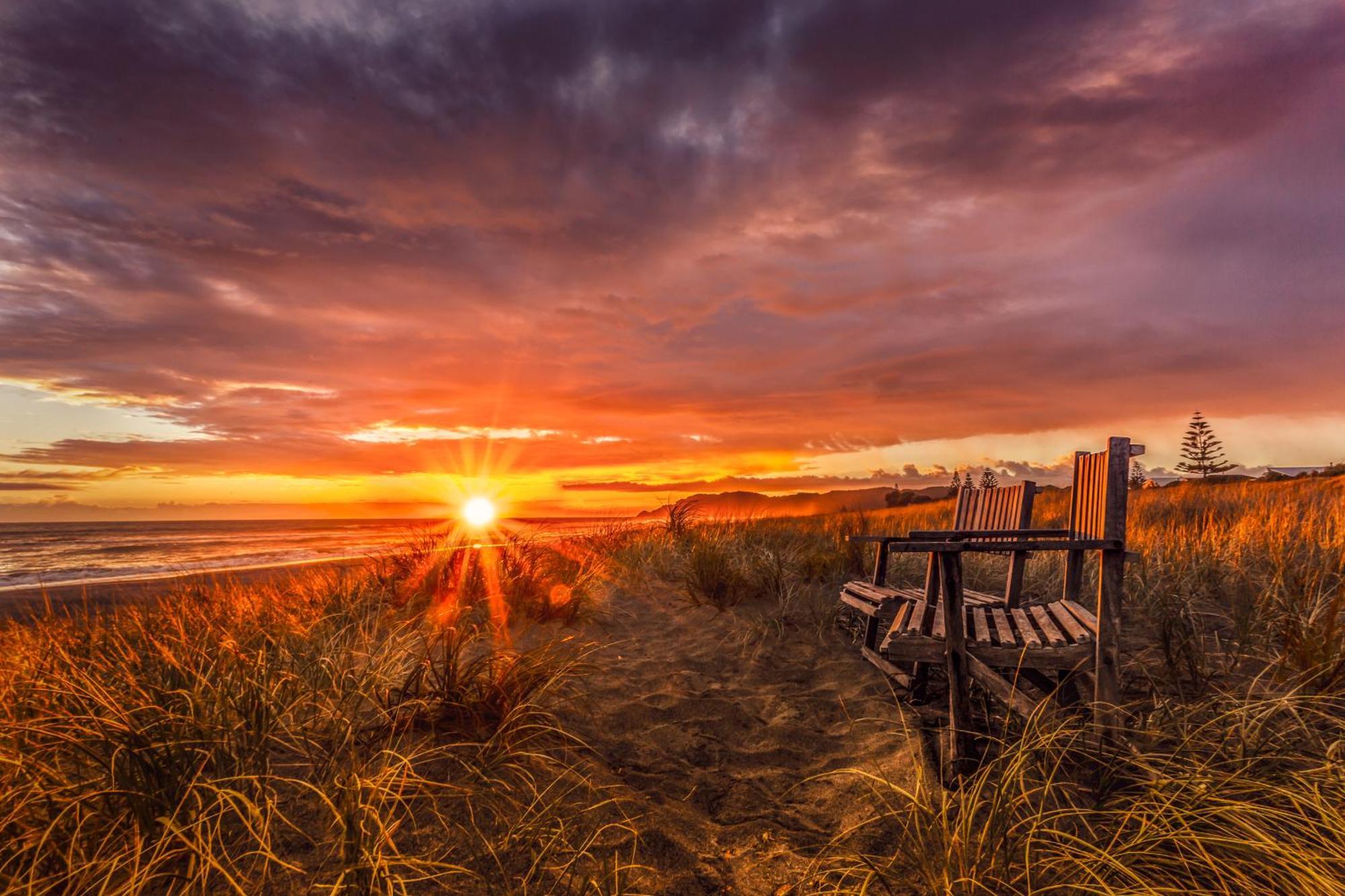 Sunrise Accommodation Whakatane Bagian luar foto